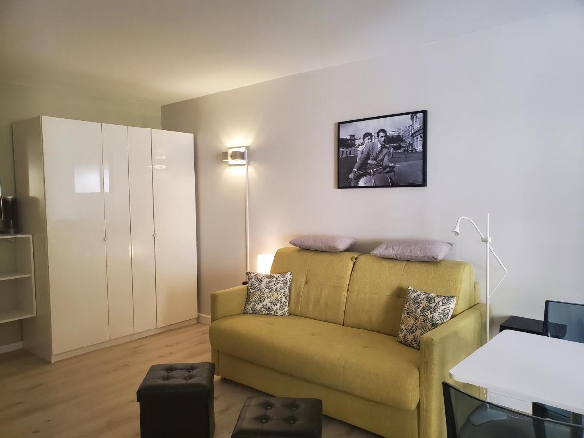 Appartement Miougrano 25m2 Piscine 300m Fréjus