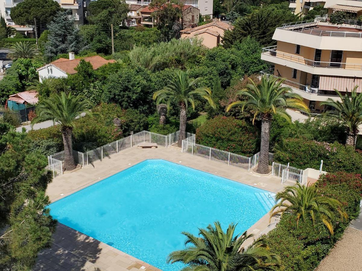 Appartement Miougrano 25m2 Piscine 300m Fréjus